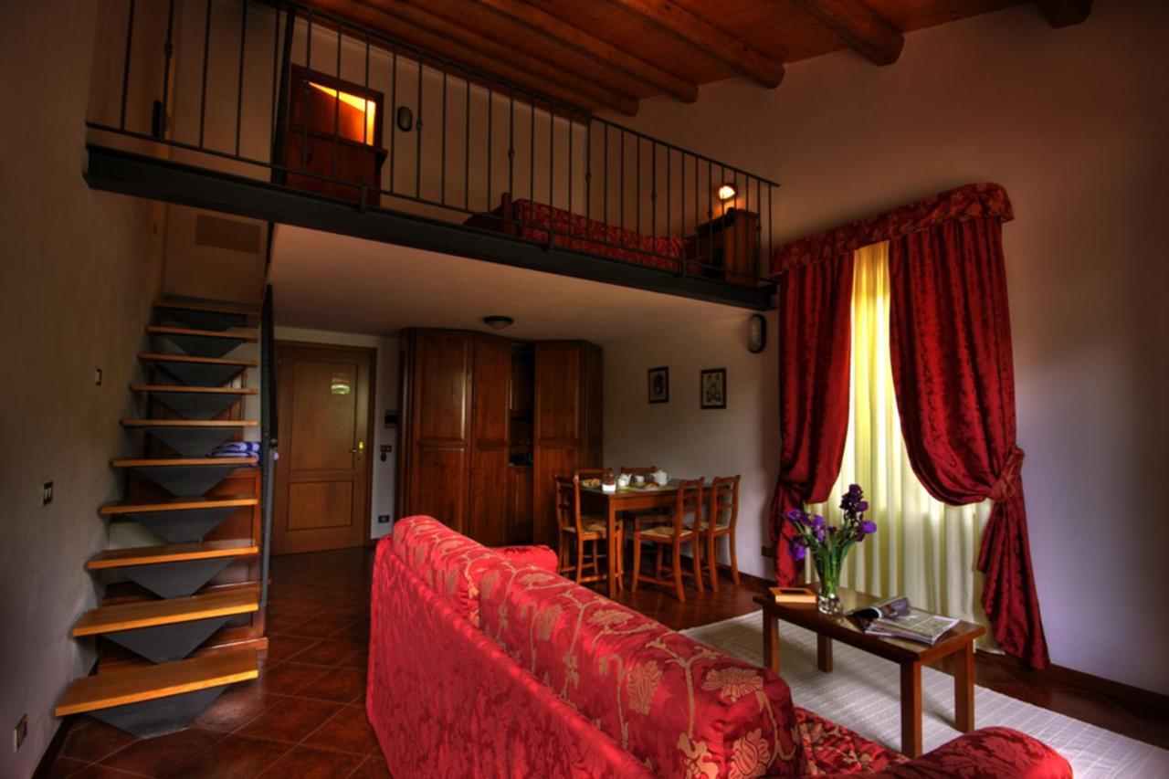 Casanova - Panoramic Rooms And Suites 圣奎里科-多尔恰 外观 照片